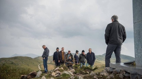 Letní kino na Pragovce / Chlapi nepláčou