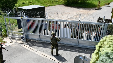 demonstrace ilustrační