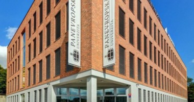 Panevropská univerzita